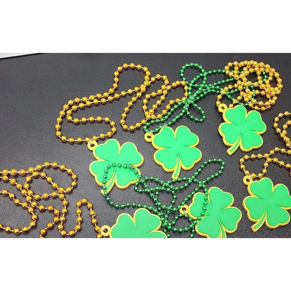 St Patrick’s Day Four Leaf Clover Necklace Shamrock Lucky Charm Green Gold
